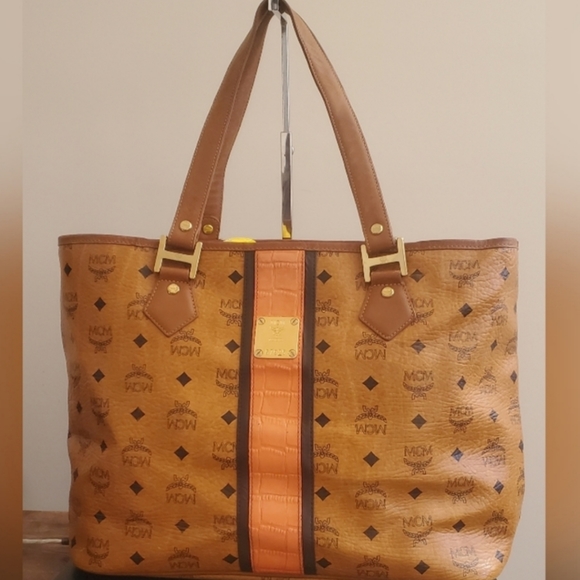 ❣️MCM Cognac Tote Bag❣️ - Picture 2 of 16